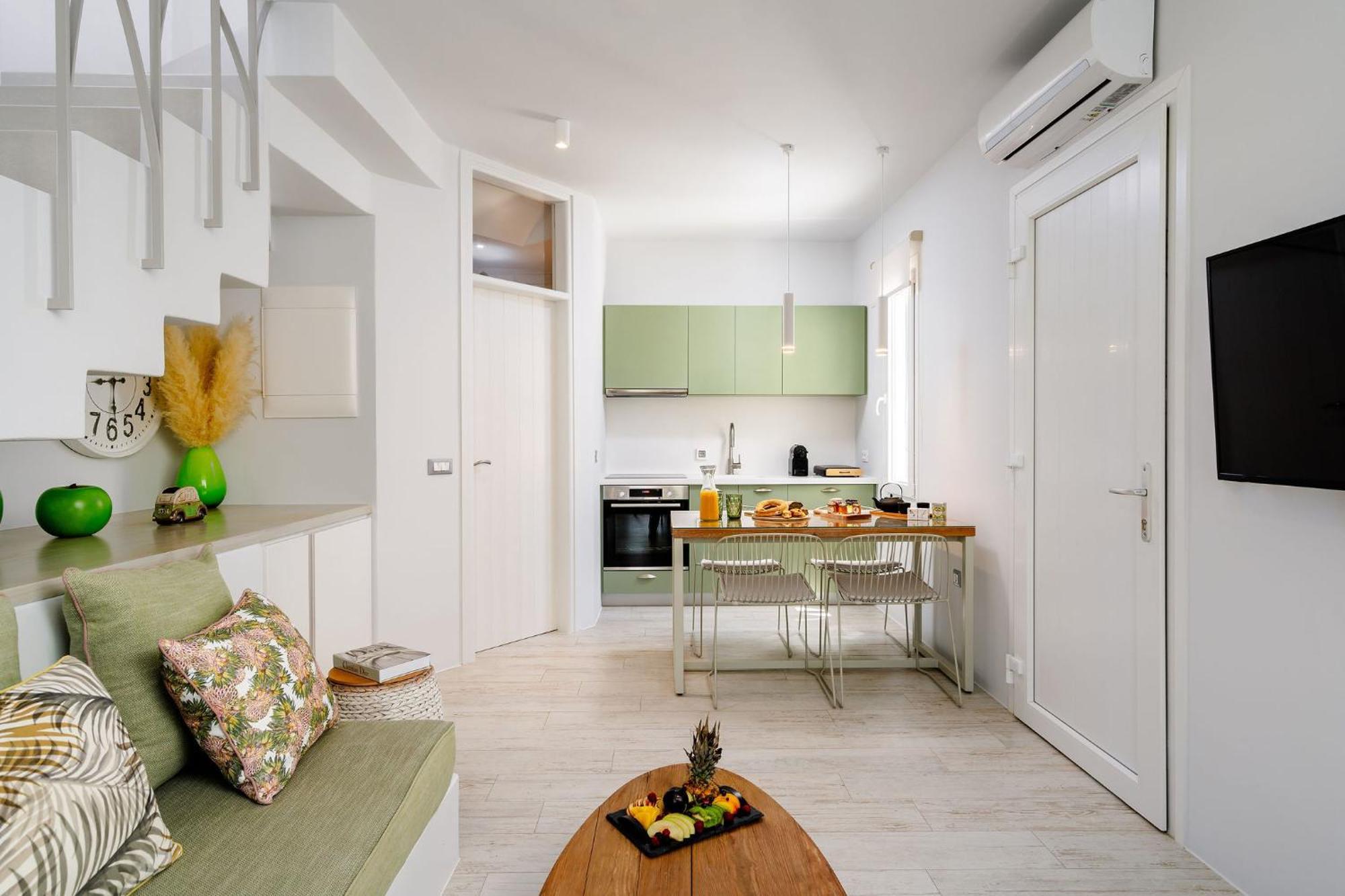 Agia Anna  Sunday Luxury Suites מראה חיצוני תמונה