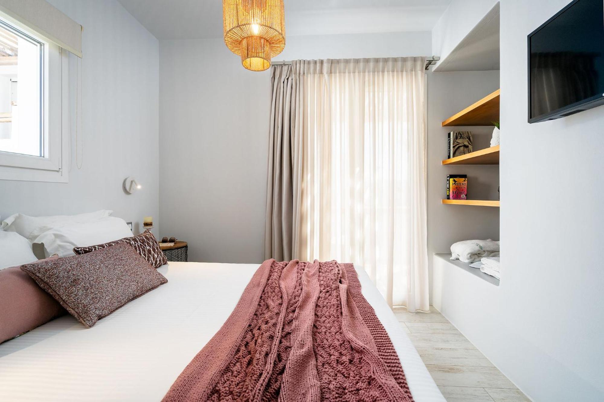 Agia Anna  Sunday Luxury Suites מראה חיצוני תמונה