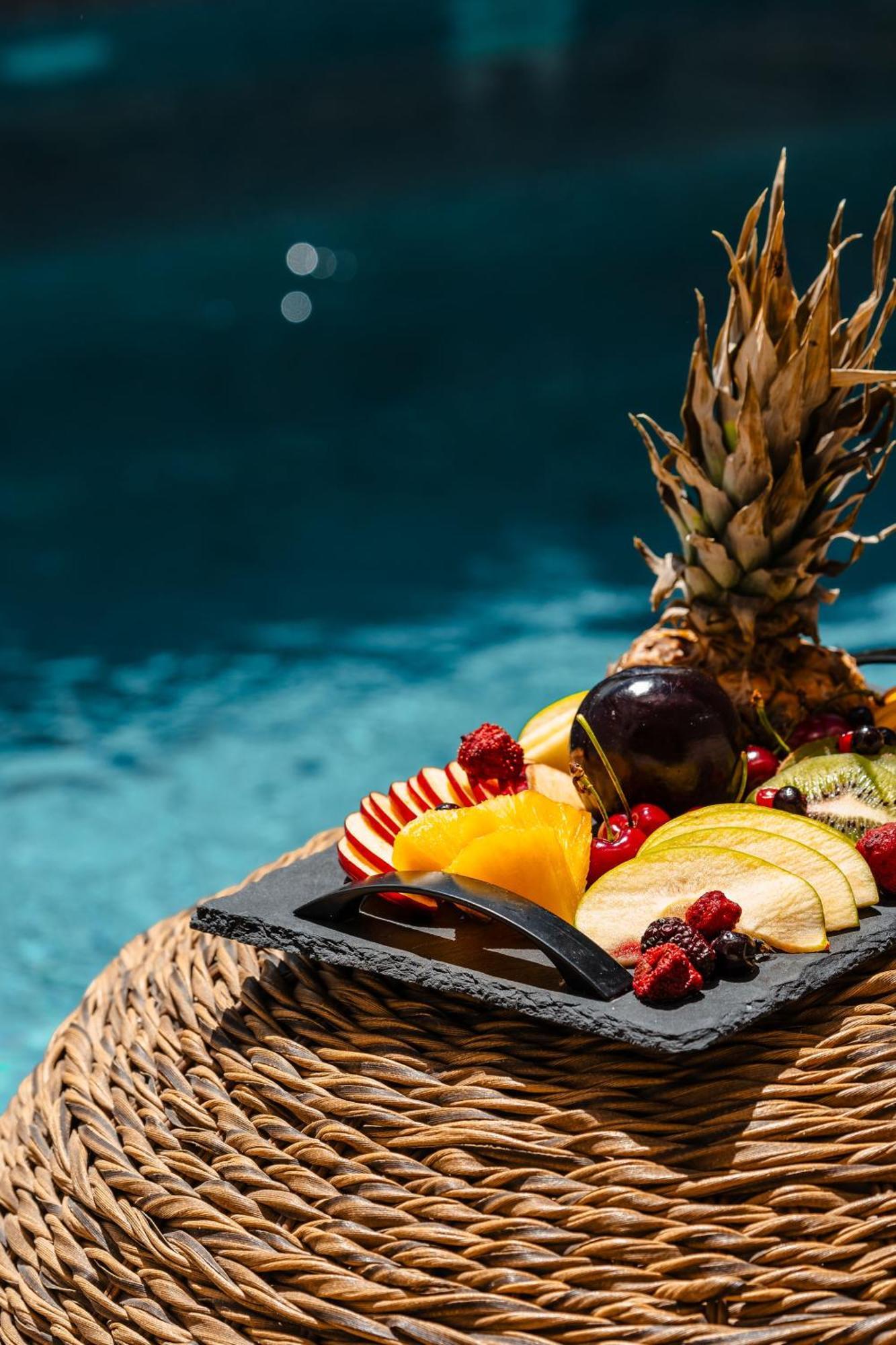 Agia Anna  Sunday Luxury Suites מראה חיצוני תמונה