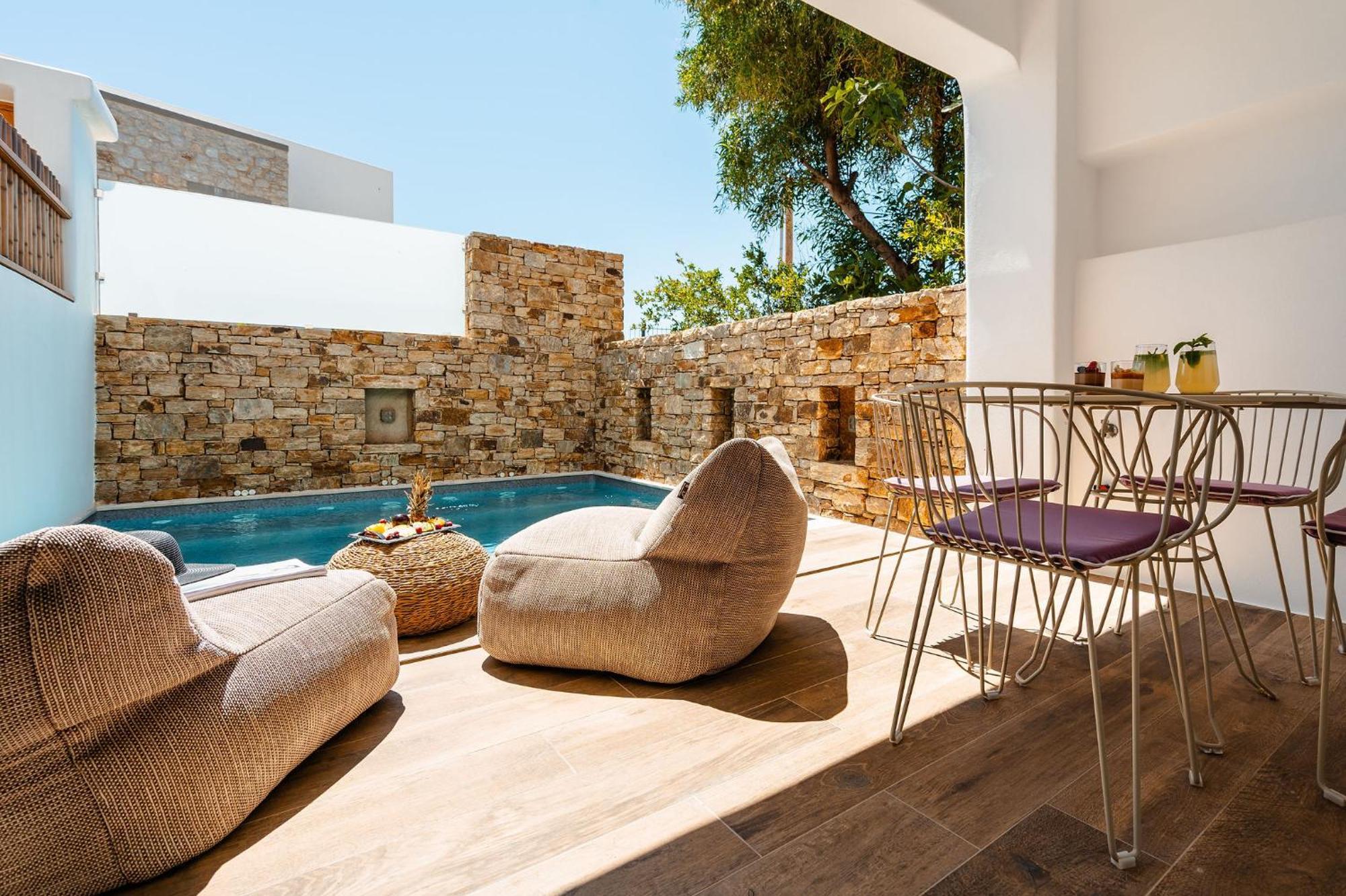 Agia Anna  Sunday Luxury Suites מראה חיצוני תמונה