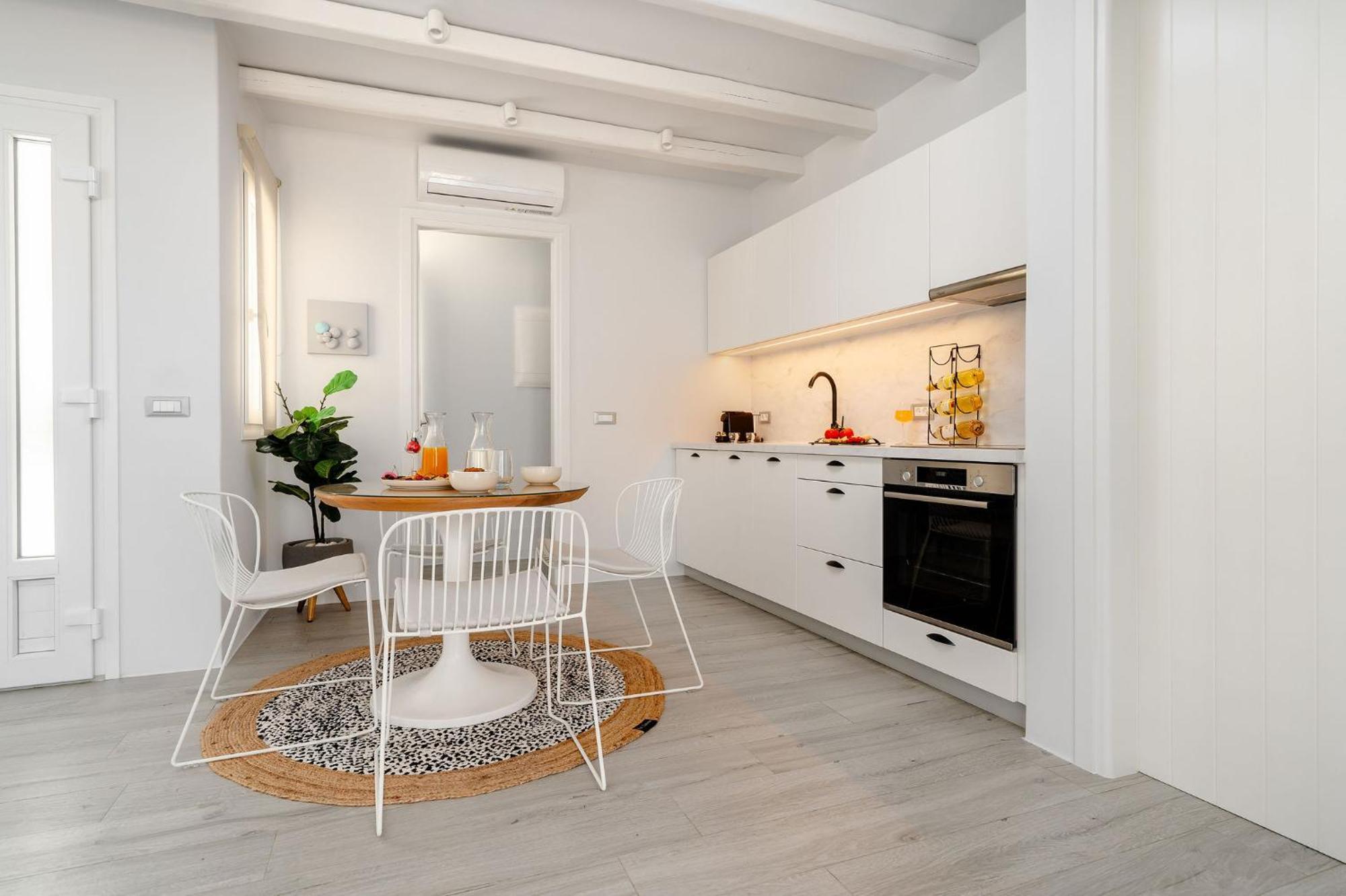 Agia Anna  Sunday Luxury Suites מראה חיצוני תמונה