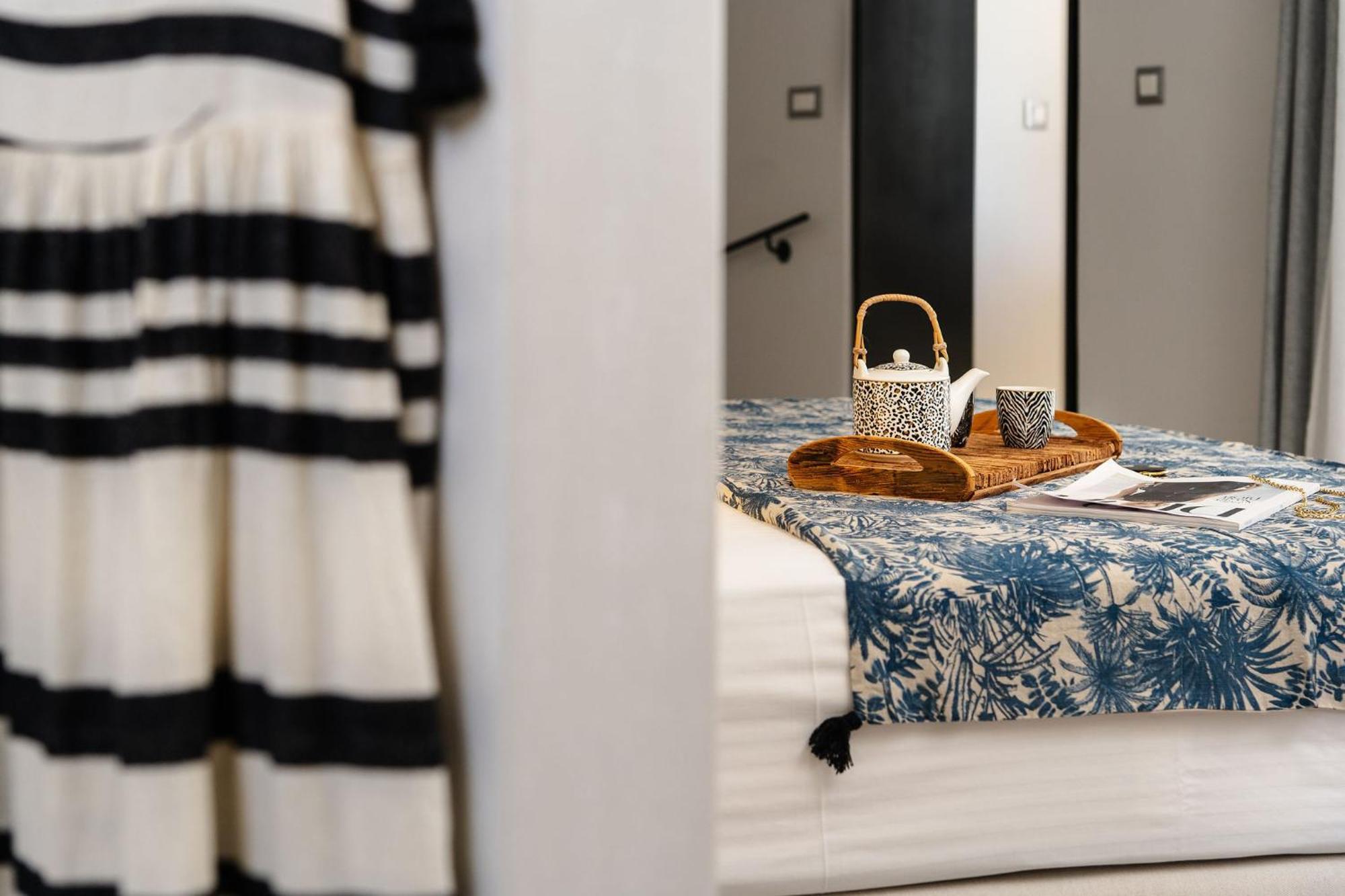 Agia Anna  Sunday Luxury Suites מראה חיצוני תמונה