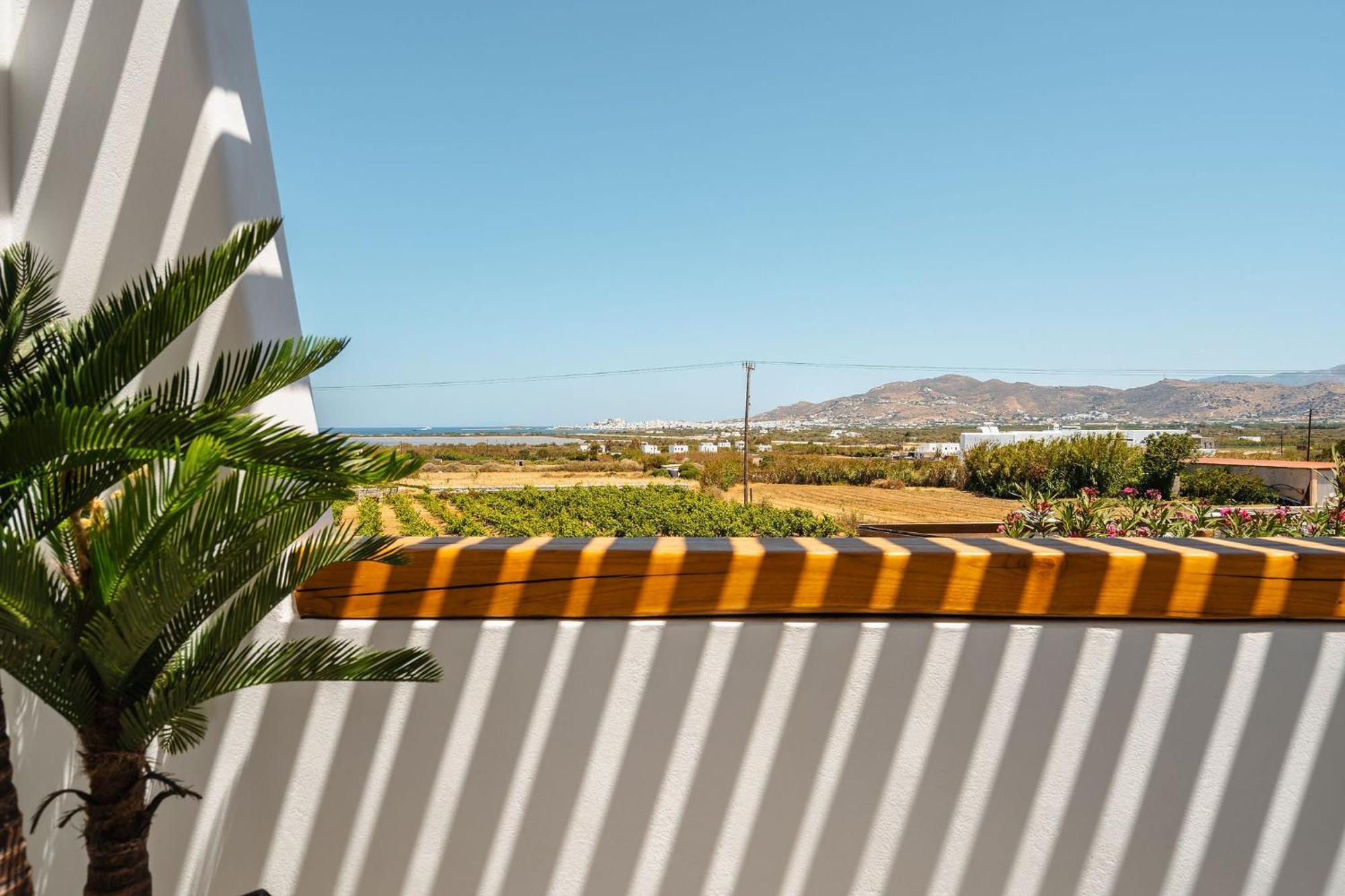 Agia Anna  Sunday Luxury Suites מראה חיצוני תמונה